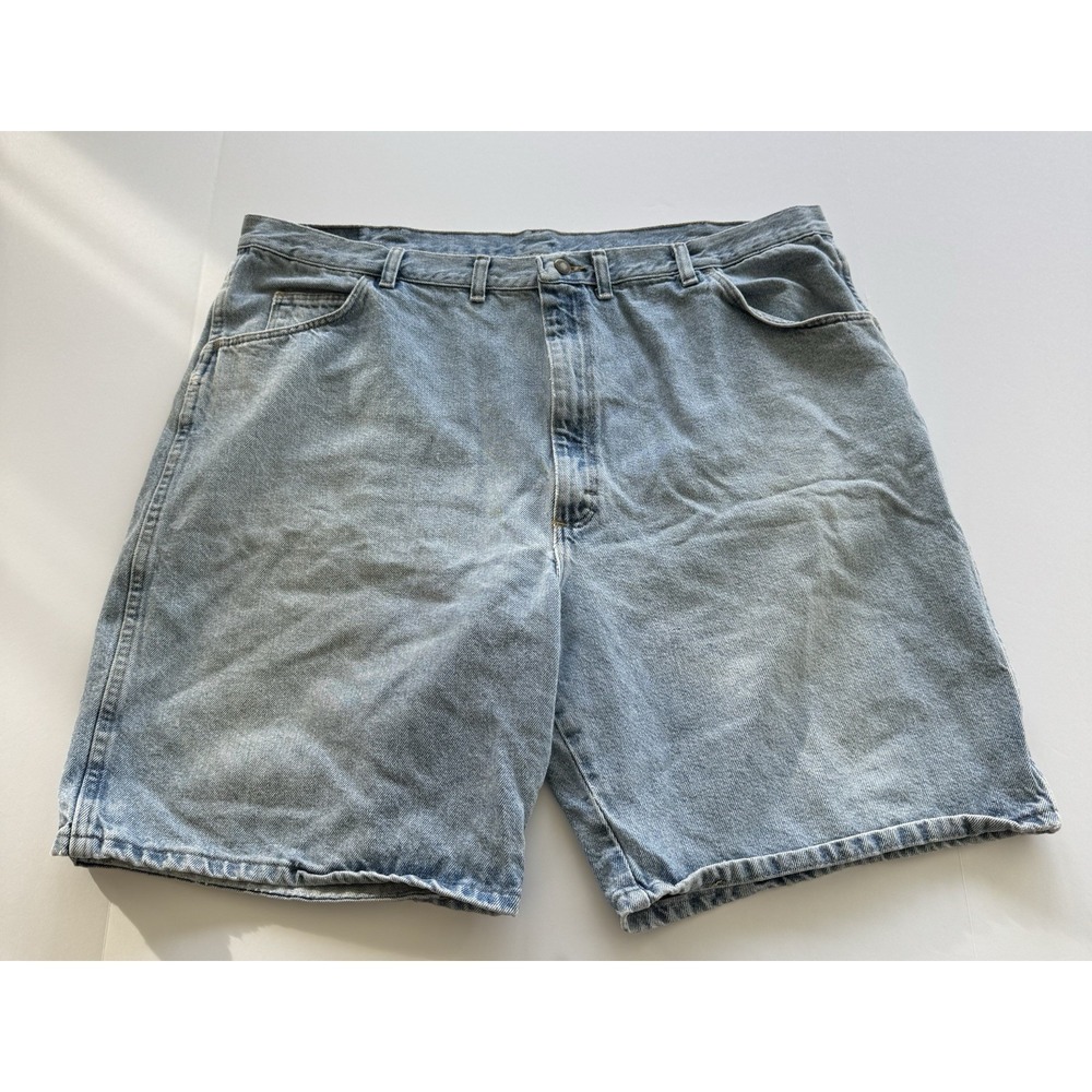 Wrangler Blue Jean Shorts Men's Size 42 Faded Blue Denim Relaxed Fit